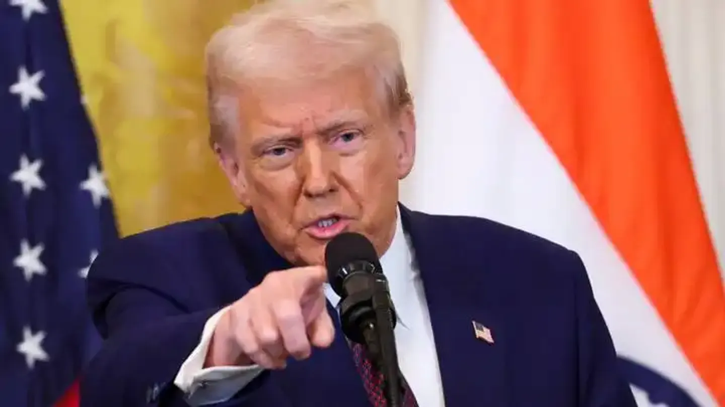 ترمب: بوتين وزيلينسكي يريدان اتفاقاً.. وعليّ أن أطفئ النيران في العالم