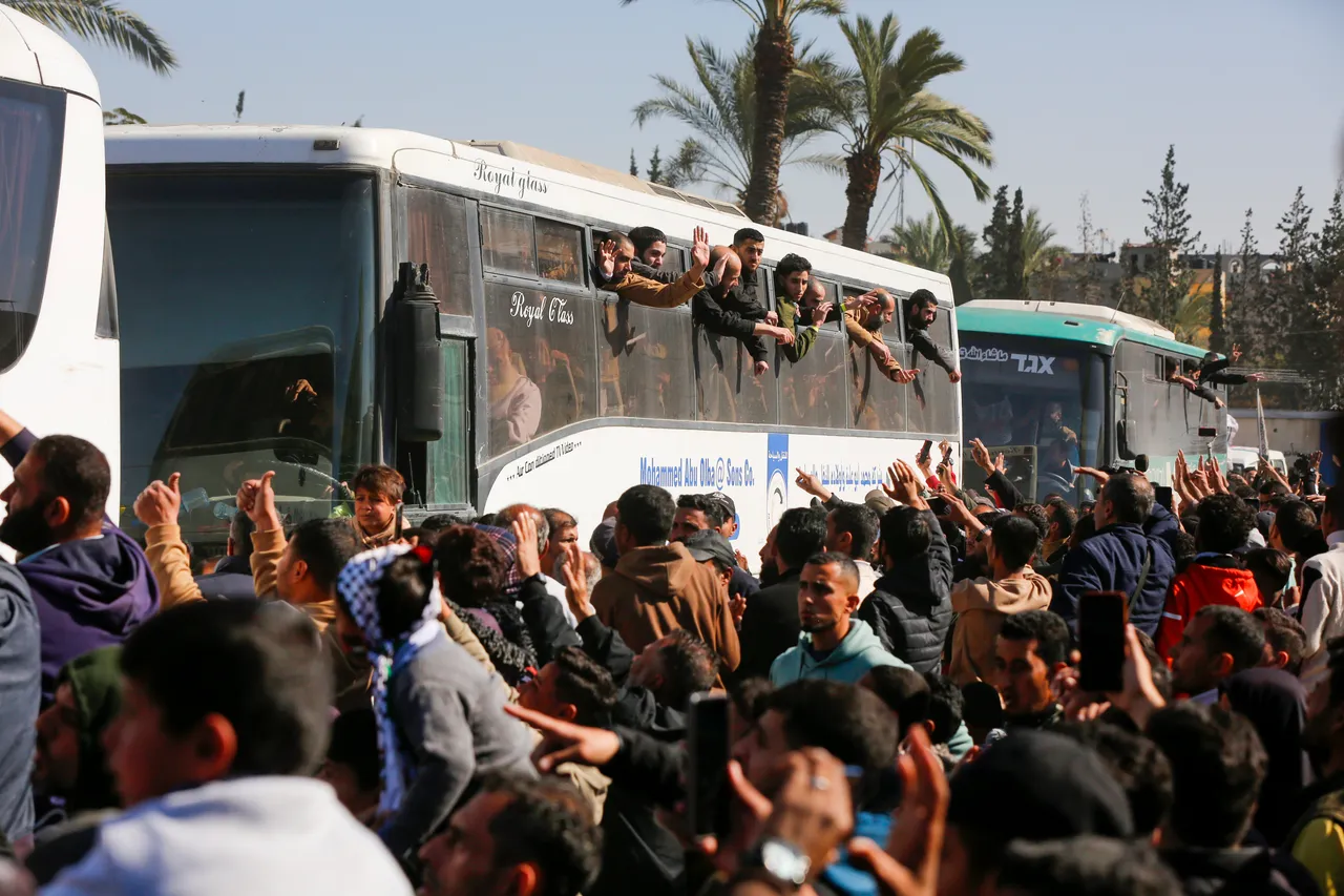 ششمین دور تبادل اسرا و زندانیان؛ در ازای ۳ زندانی اسرائیلی ۳۶۹ فلسطینی آزاد شدند