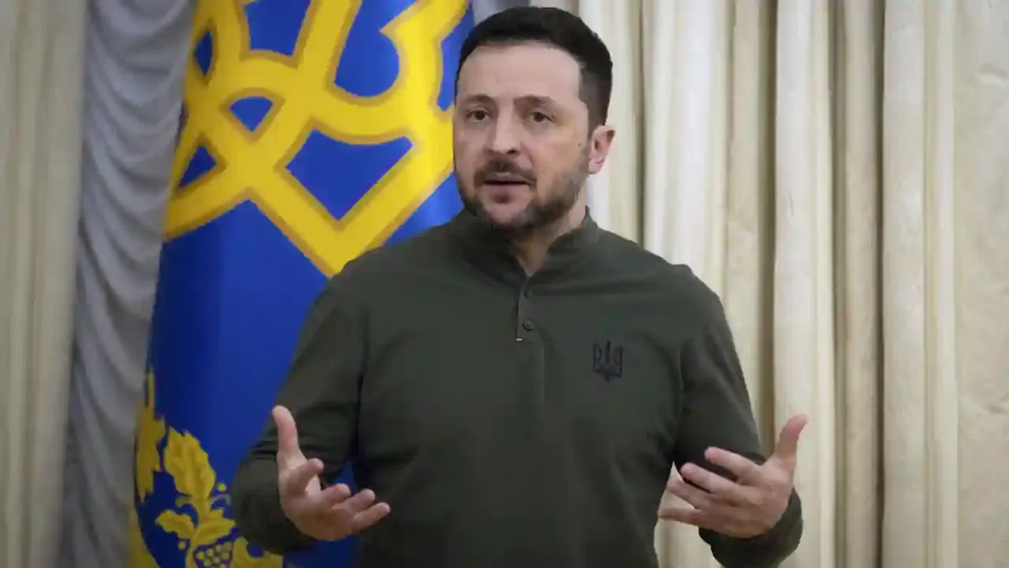 Зеленский: без США у Украины «мало шансов выжить»