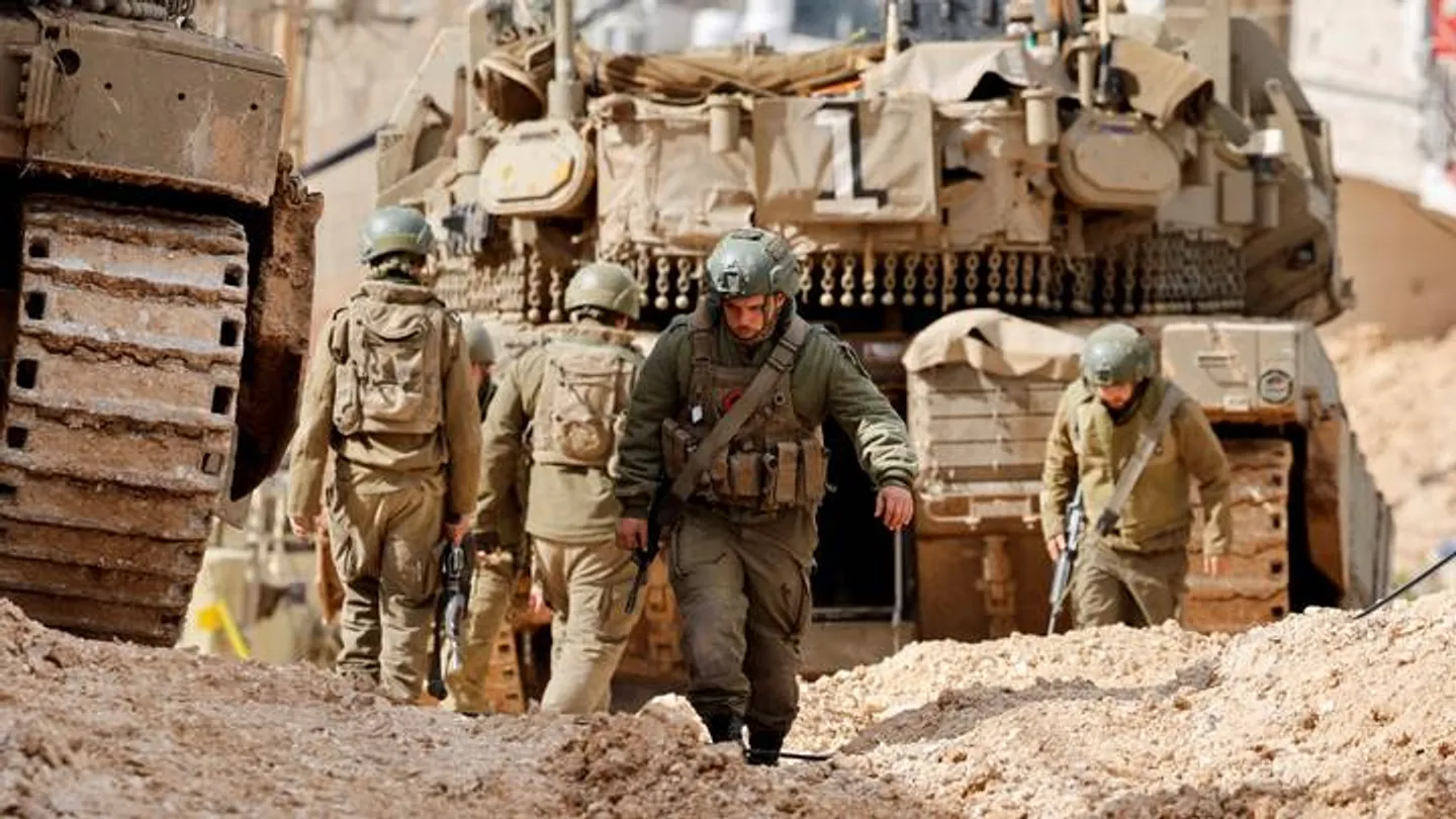 شهيد في نابلس والاحتلال يصيب فلسطينيّين ويحرق منازل بجنين وسط استمرار اعتداءات المستوطنين