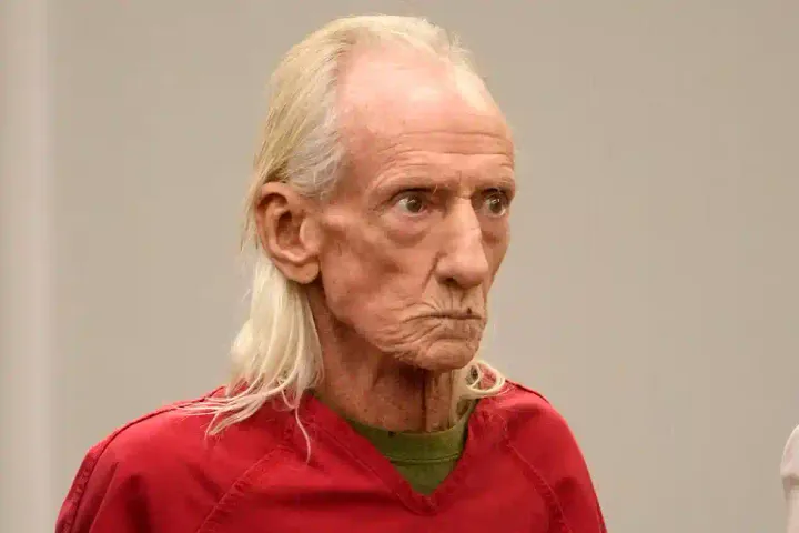 US landlord who killed Palestinian-American boy in wake of Gaza carnage dies in prison