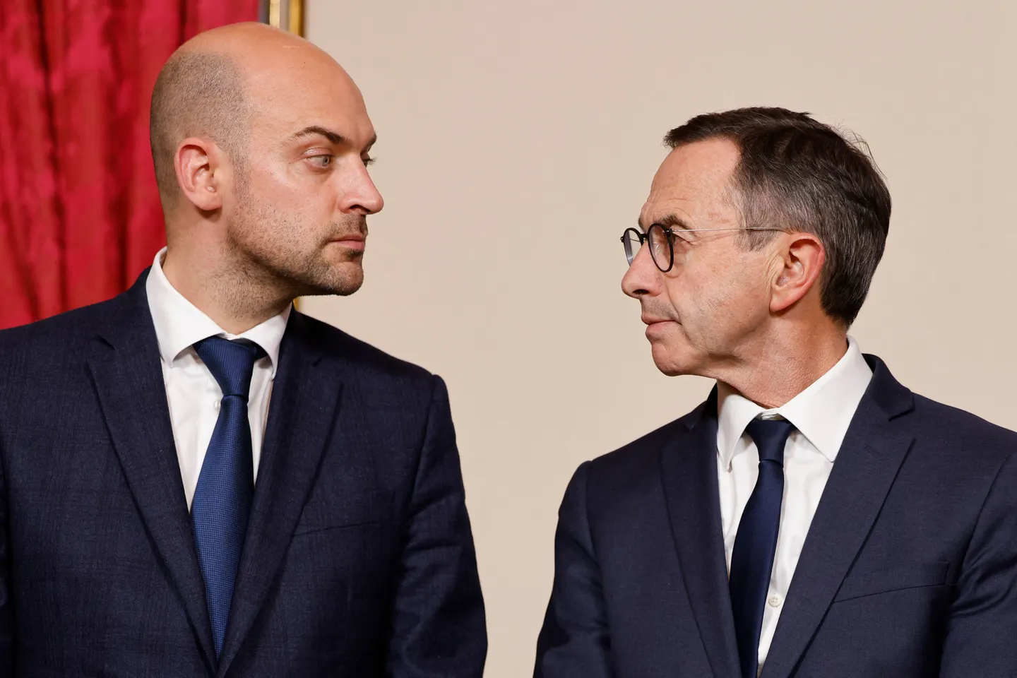 Barrot répond à Retailleau: "Ni diplomatie des bons sentiments, ni diplomatie du ressentiment"