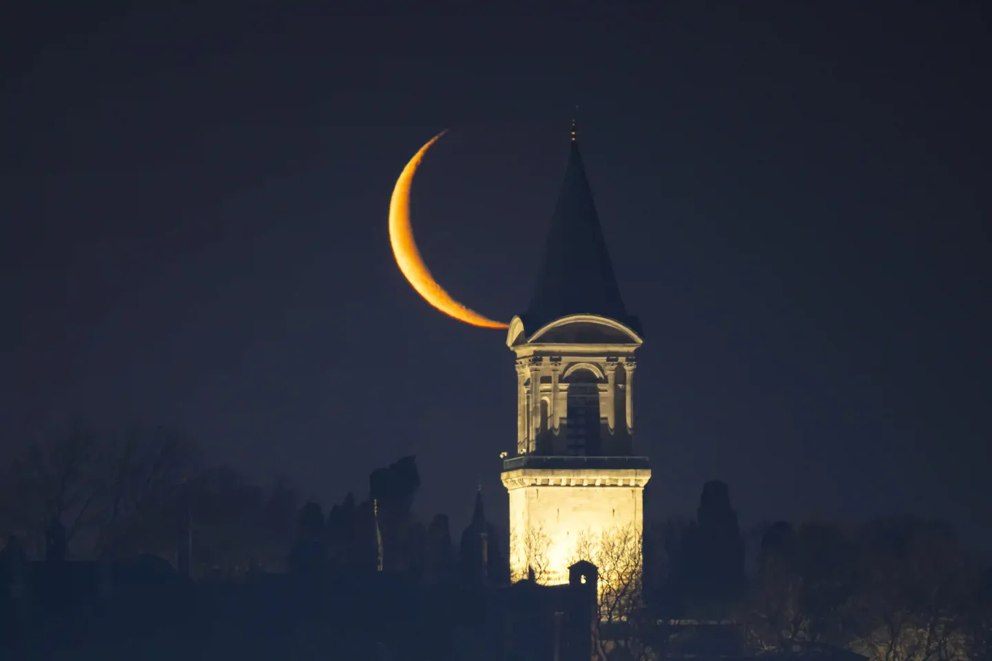 Ramadan: How moon sighting sets the holy month in motion