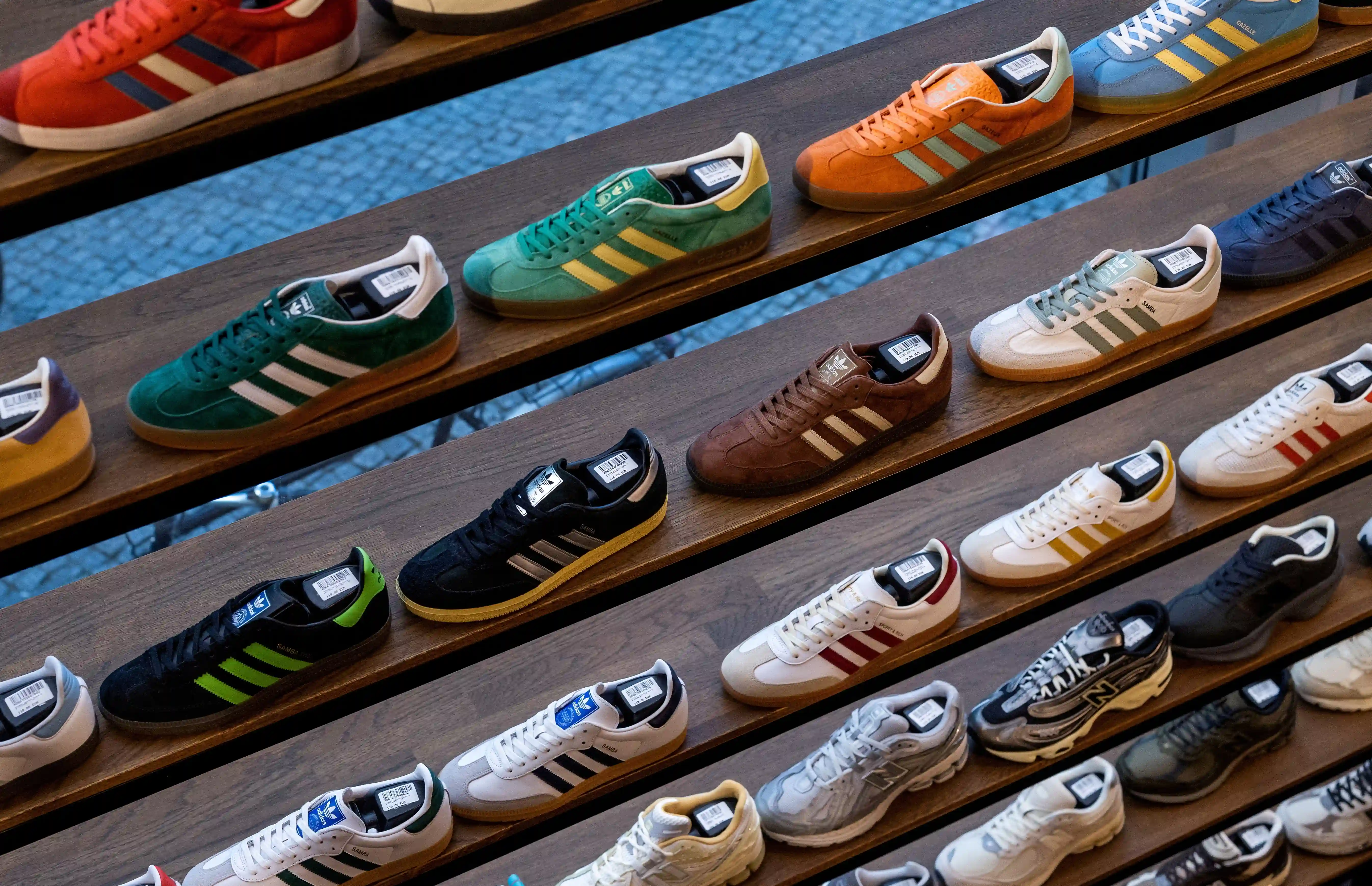 «Adidas» natsistlar partiyasi bilan bo‘lgan aloqasini qanday qilib yashirin tutdi?