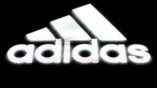 «Adidas» фашистік партиямен байланысын жылдар бойы қалай құпия ұстады?