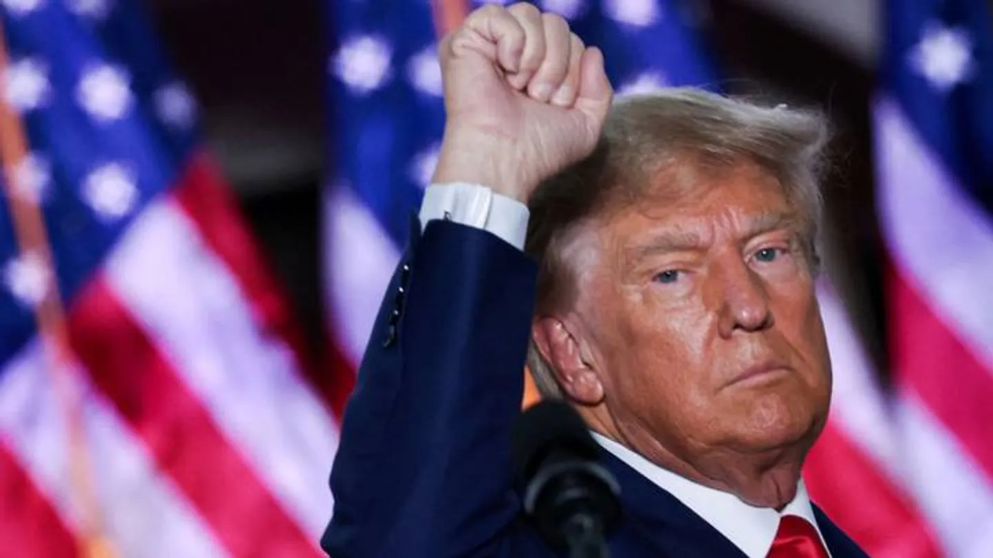 ترمب يتوعد بفرض رسوم جمركية على الاتحاد الأوروبي بسبب العجز التجاري