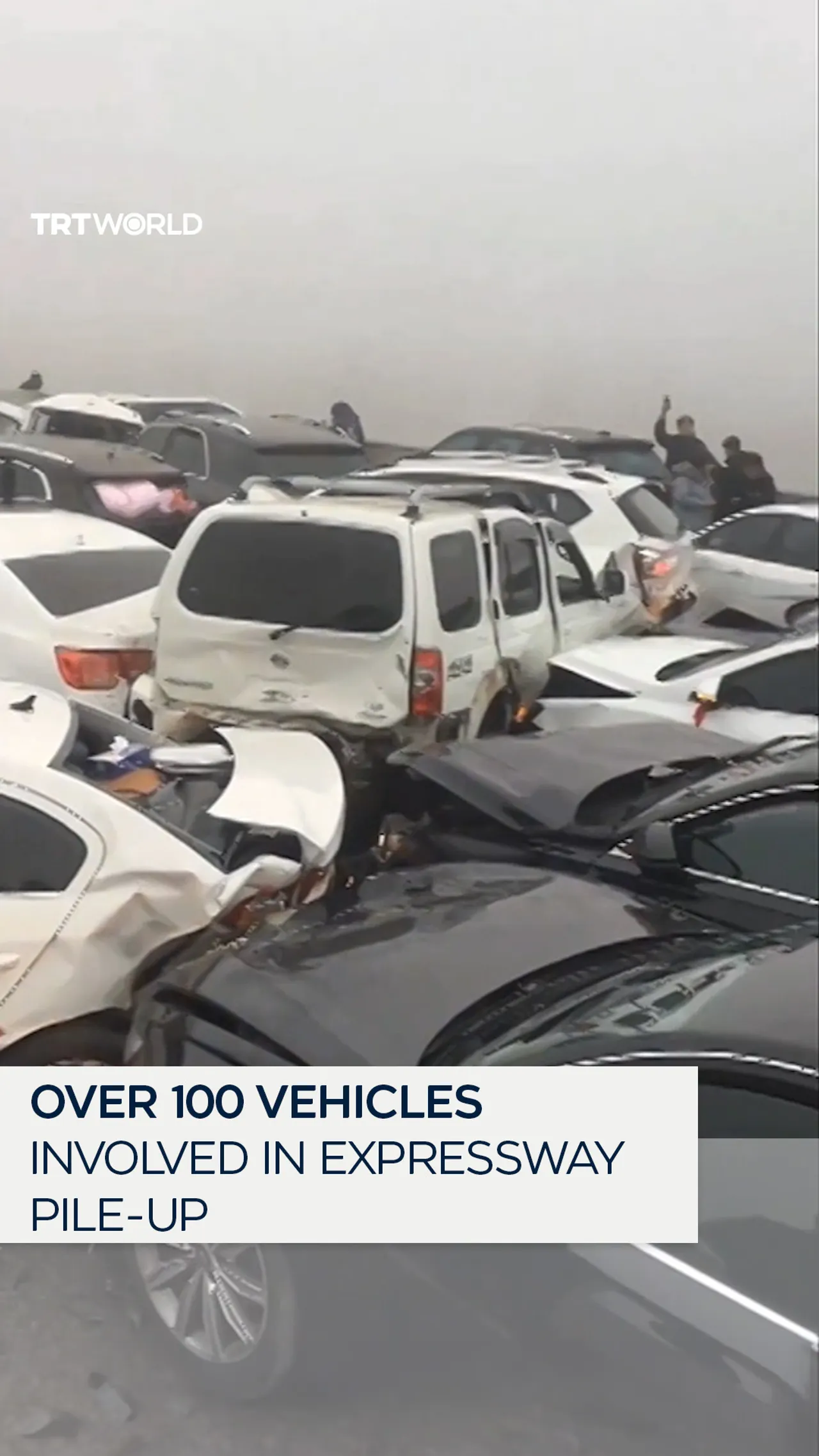 Over 100 vehicles involved in expressway pile-up in China's Henan Province