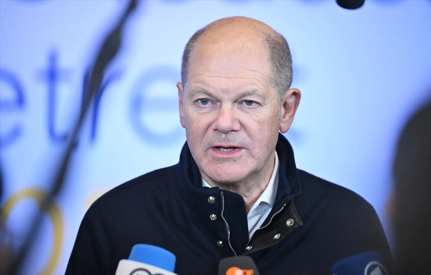 Шольцтун кулашынан кийин Германия жолдун кесилишинде