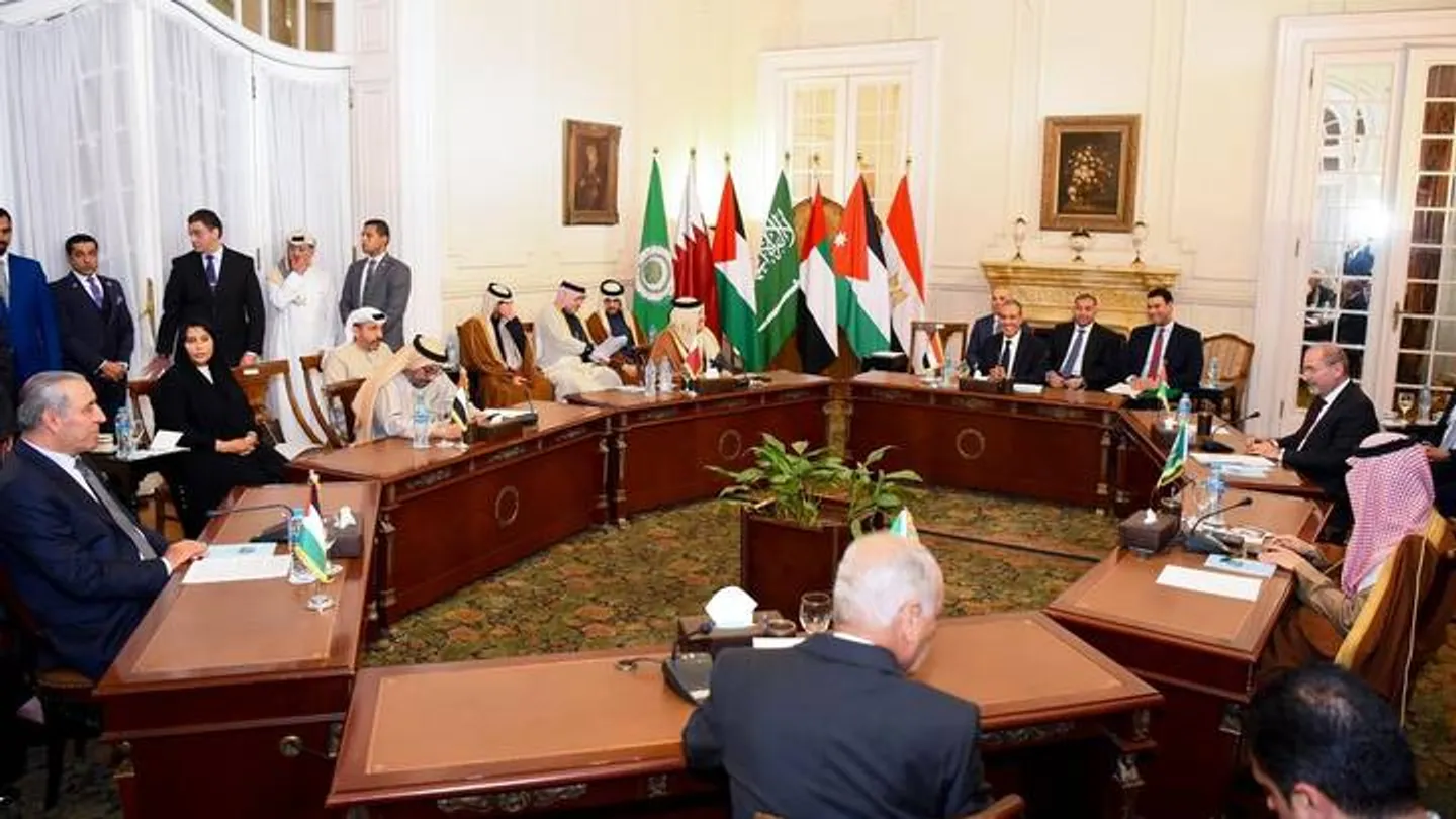 دبلوماسيون عرب يبحثون مع واشنطن حل الدولتين ويؤكدون رفض تهجير الفلسطينيين