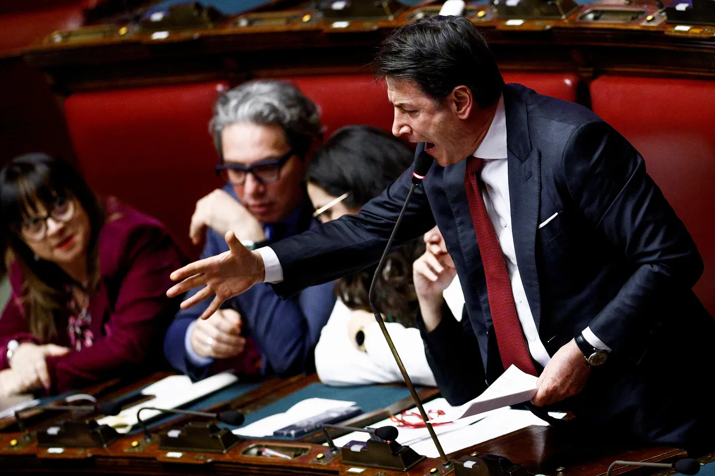 İtaliyä oppoziśiya liderınnan İzrailgä tulısınça qoral êmbargosı çaqıruı