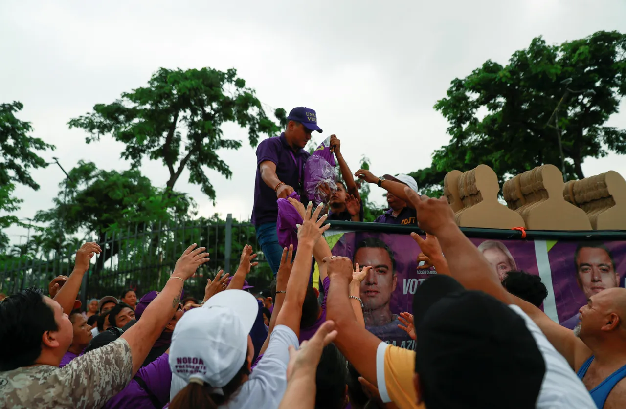 Ecuadoraanse presidentsverkiezingen gaan naar een tweede ronde