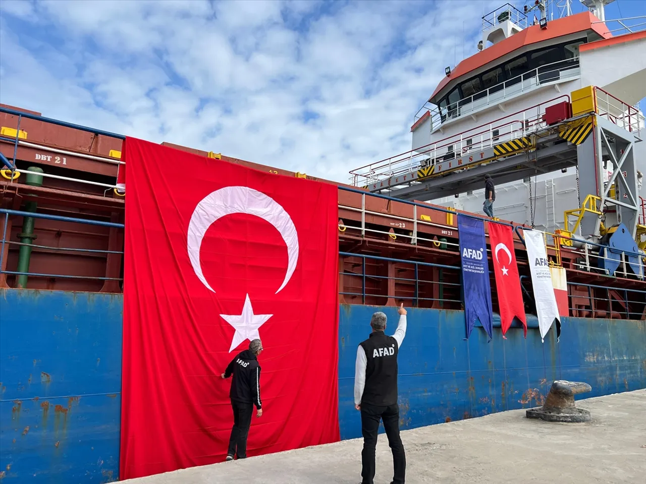 Türkiyäniň şäherleri Gaza zolagyna gyş kömegini iberýär