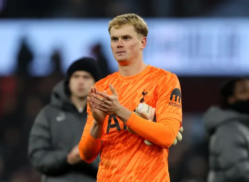 Courtois ya jajanta wa golan Tottenham da aka ci ƙwallo 3 a minti 16 da fara wasa