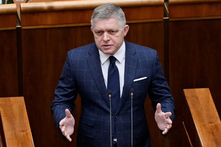 Slovakia ends military and financial aid to Ukraine