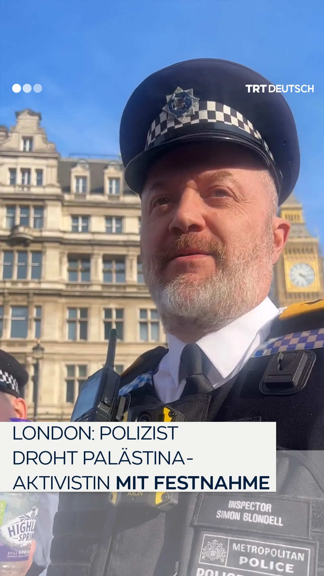London: Polizist droht
Palästina-Aktivistin mit Festnahme