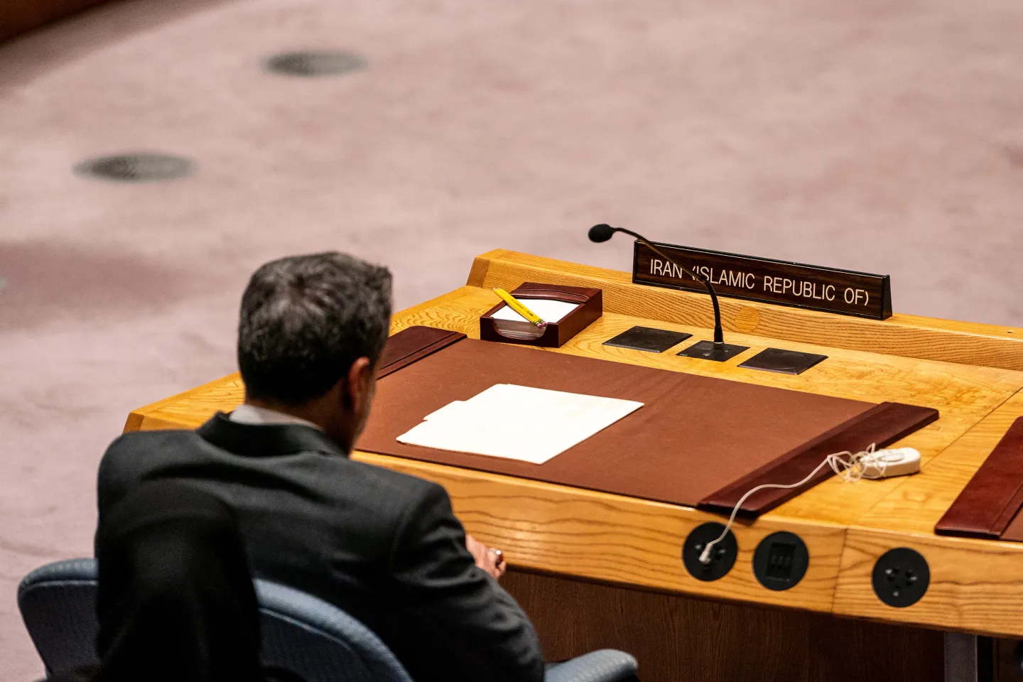 Irán está abierto a negociar sobre la militarización de su programa nuclear