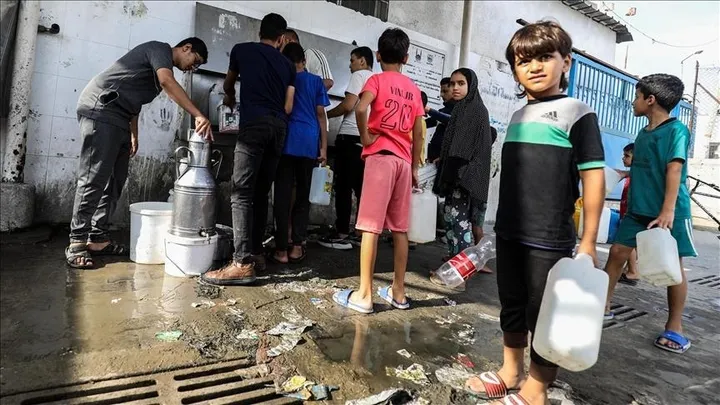 UNICEF-i: Një në çdo 10 persona në Gaza ka qasje në ujë të pastër