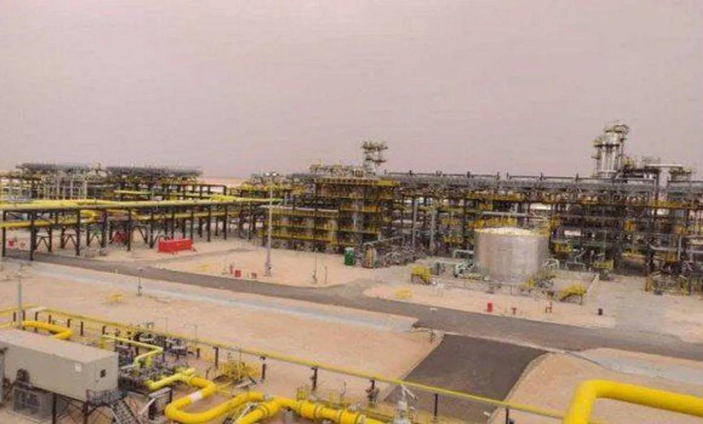 Hydrocarbures en Algérie: contrat de 1,35 milliard de dollars entre Sonatrach et l’italien ENI