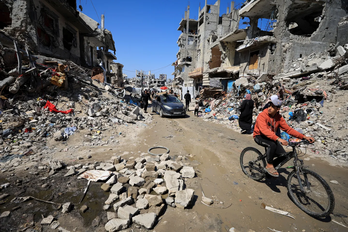 Egypt condemns Israel for cutting off Gaza electricity