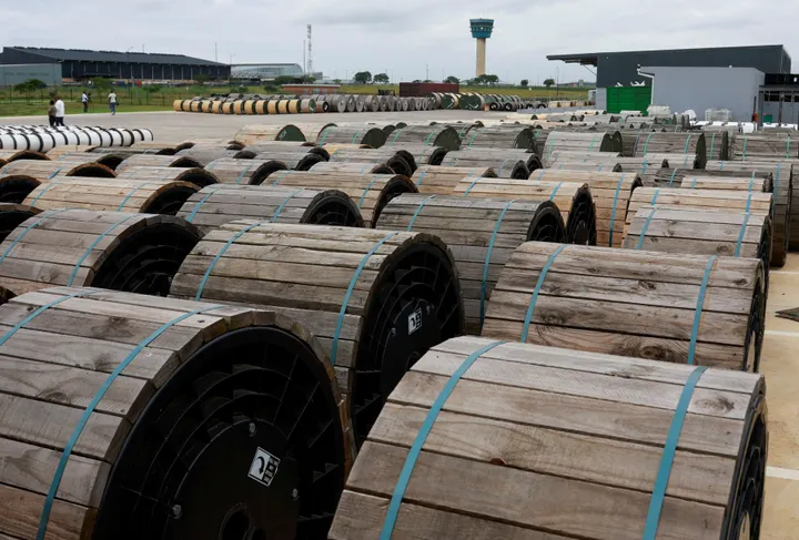 Nigeria fibre project don get $200m loan from AfDB to expand di work