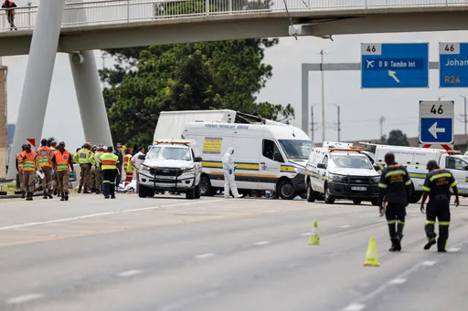 Minibus collides with truck in South Africa, killing 11 schoolchildren