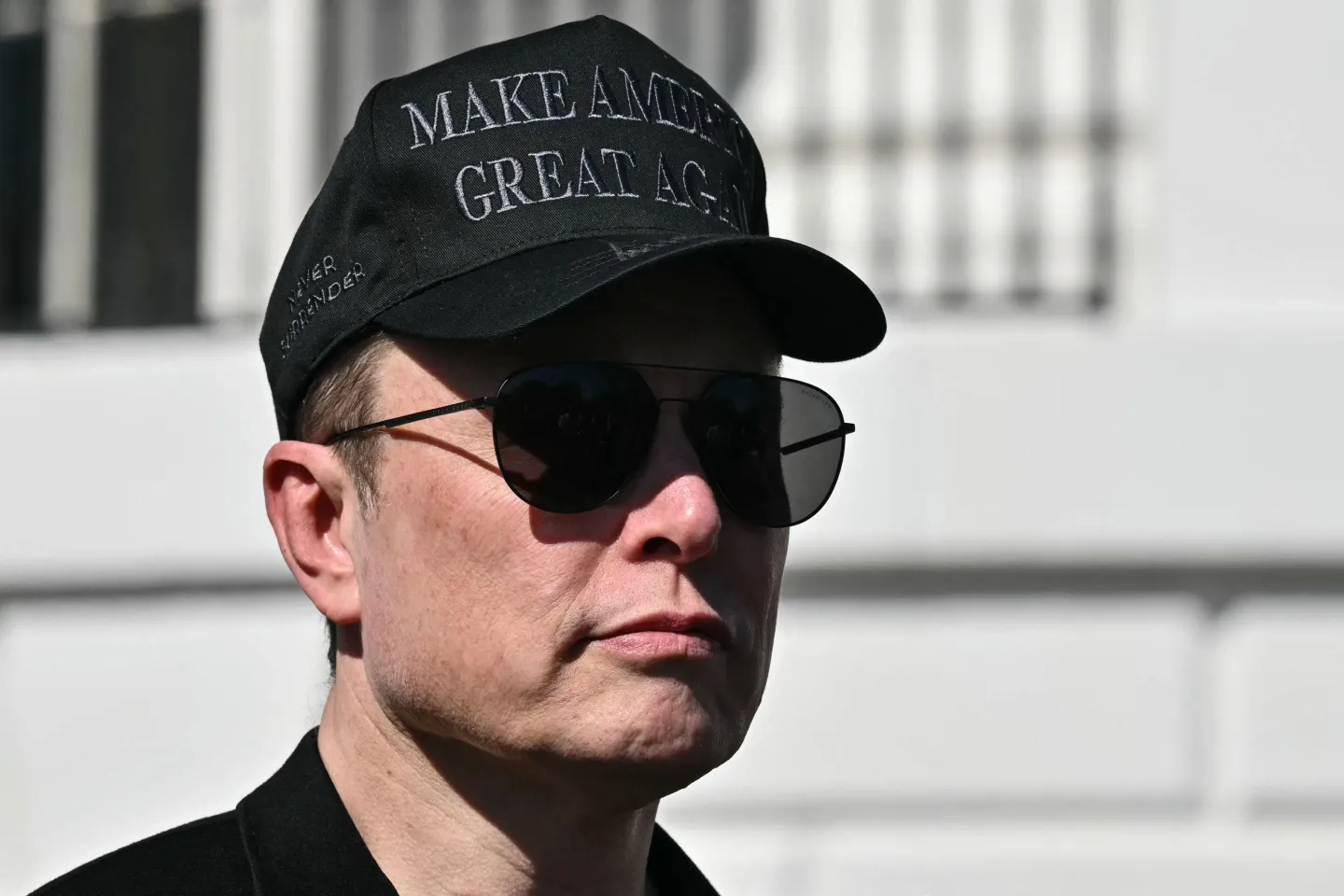 Ο Musk λέει ότι το X δέχθηκε μια μεγάλη κυβερνοεπίθεση