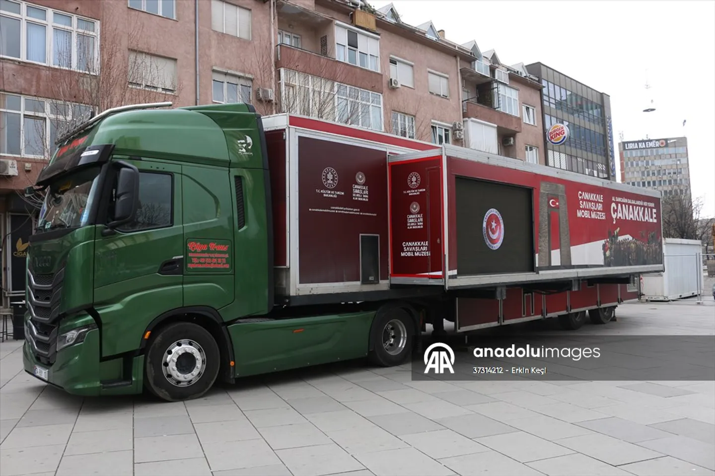 Kosovë, hapet Muzeu mobil "Luftërat e Çanakalasë"