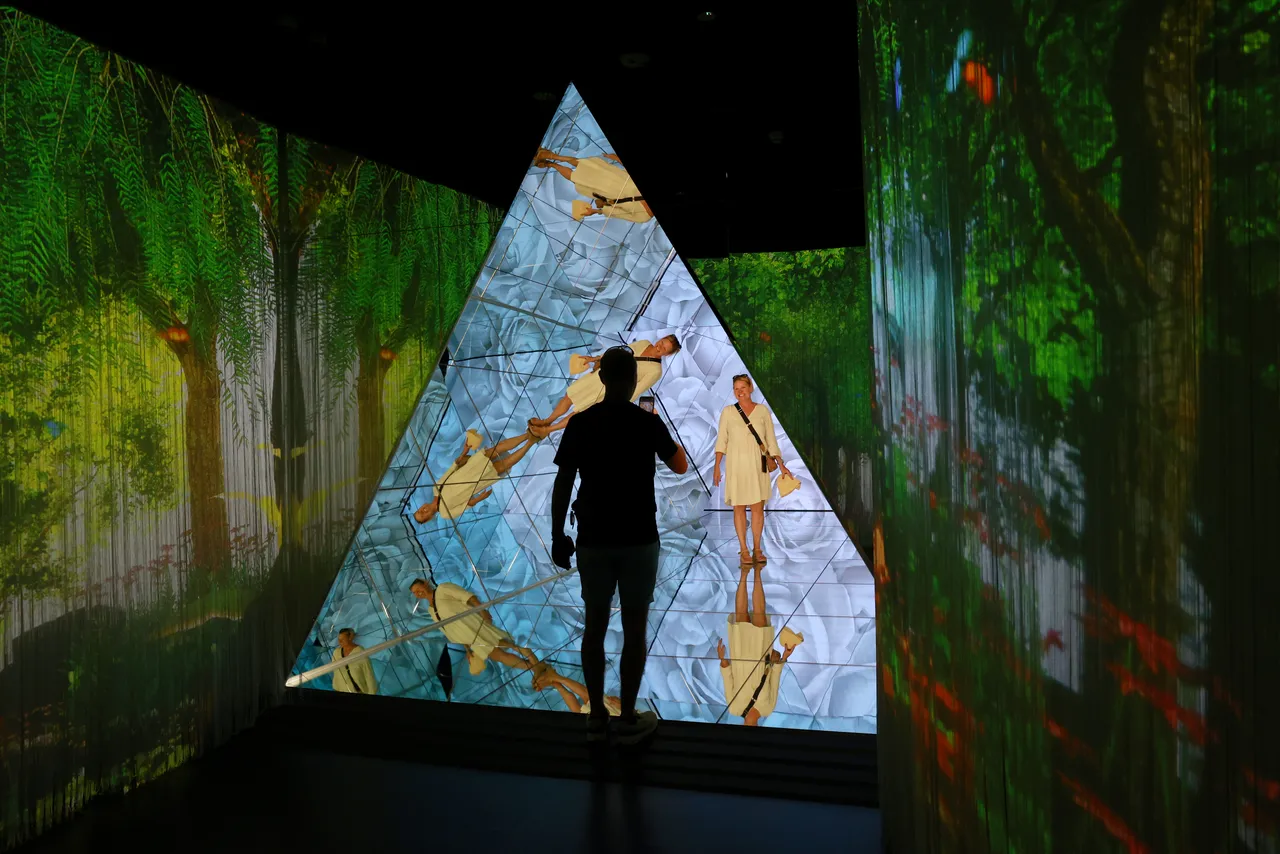 Prvi digitalni umjetnički zoološki vrt na Tajlandu postao velika turistička atrakcija