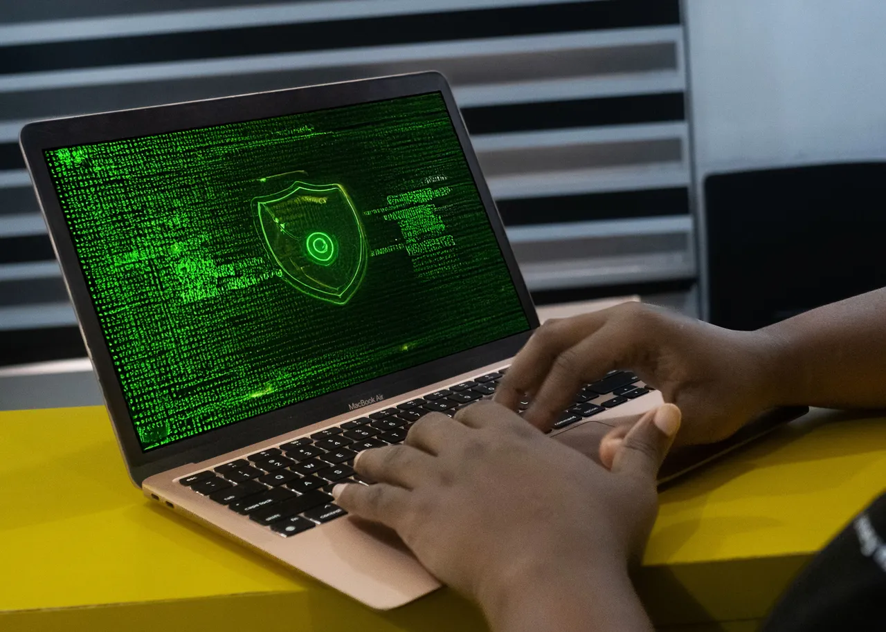 La cybercriminalité, l’autre guerre menée par le Burkina Faso