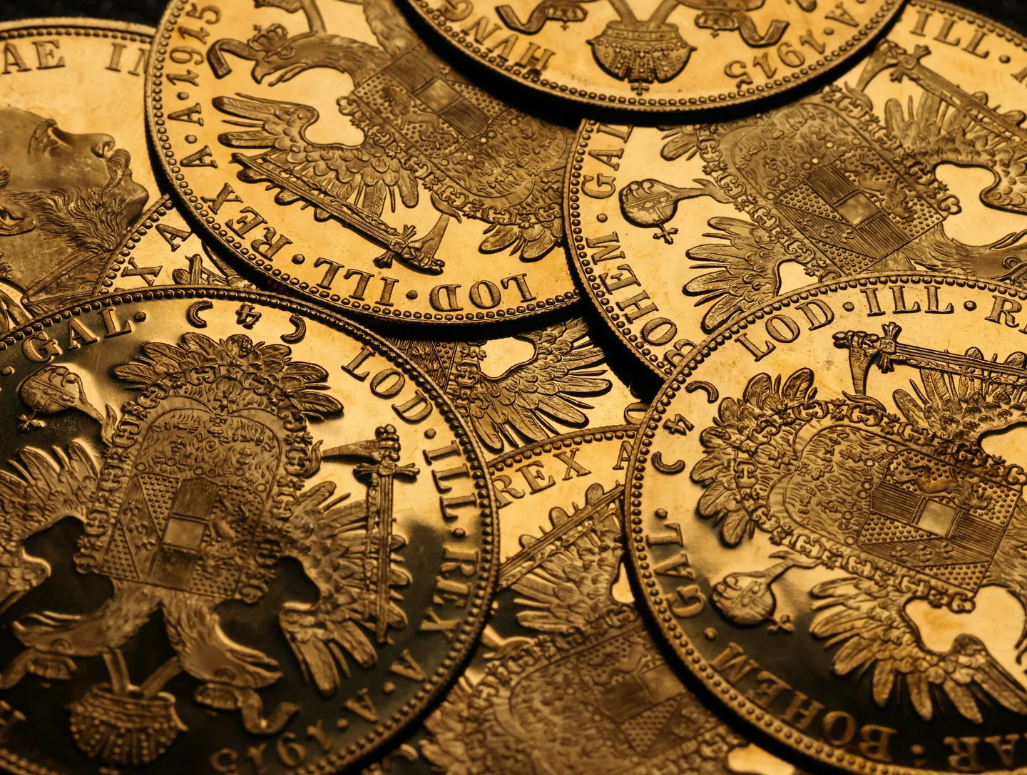 Złoto przekracza 3 000 dolarów za uncję po raz pierwszy w historii