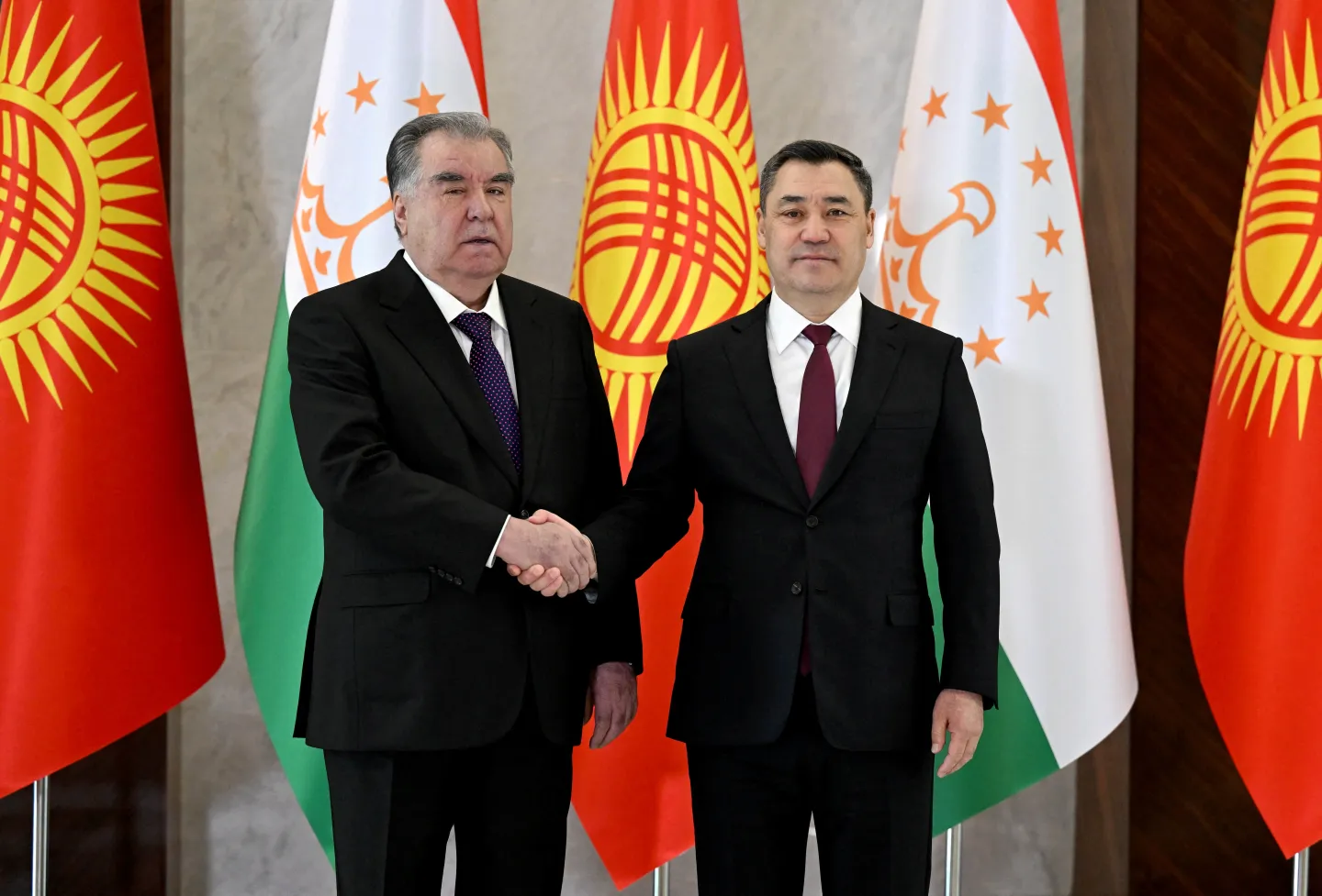 Kirgizstan dan Tajikistan tanda tangani kesepakatan perbatasan bersejarah