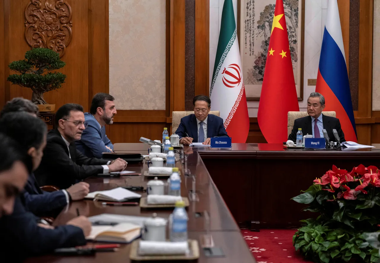 Қытай, Иран, Ресей дипломаттары ядролық келіссөздерді қайта жандандыруда