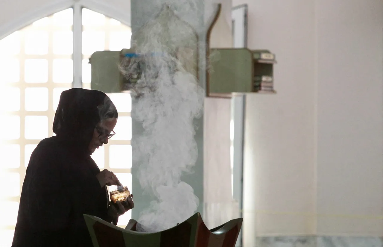 Gyűlölet-bűncselekmény: Muszlim nő ellen indítottak indokolatlan támadást a torontói könyvtárban