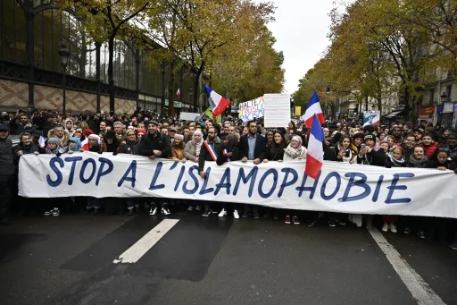 Islamophobie en France : racines coloniales et continuités contemporaines