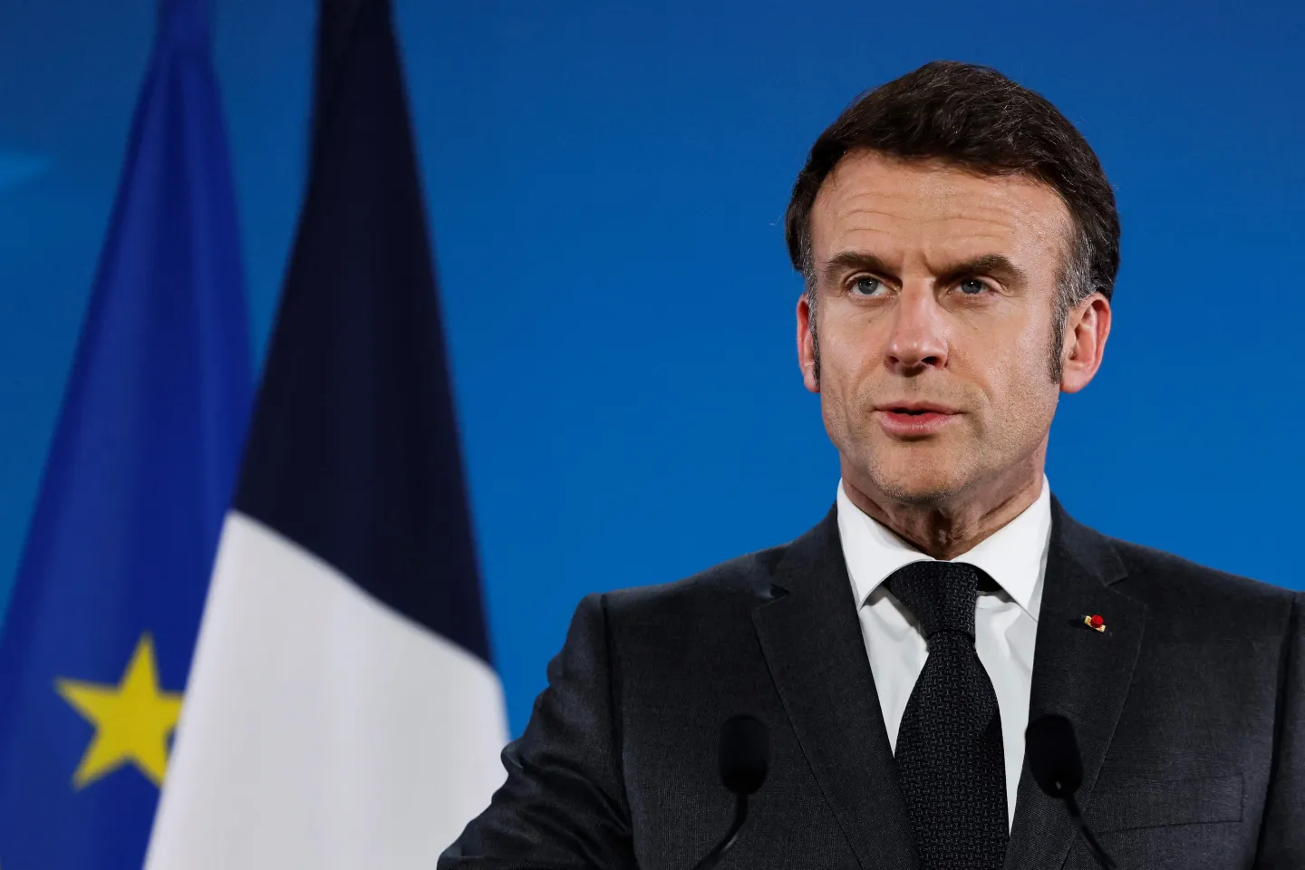 Ukraine: Macron appelle la Russie à "cesser" les "déclarations dilatoires"