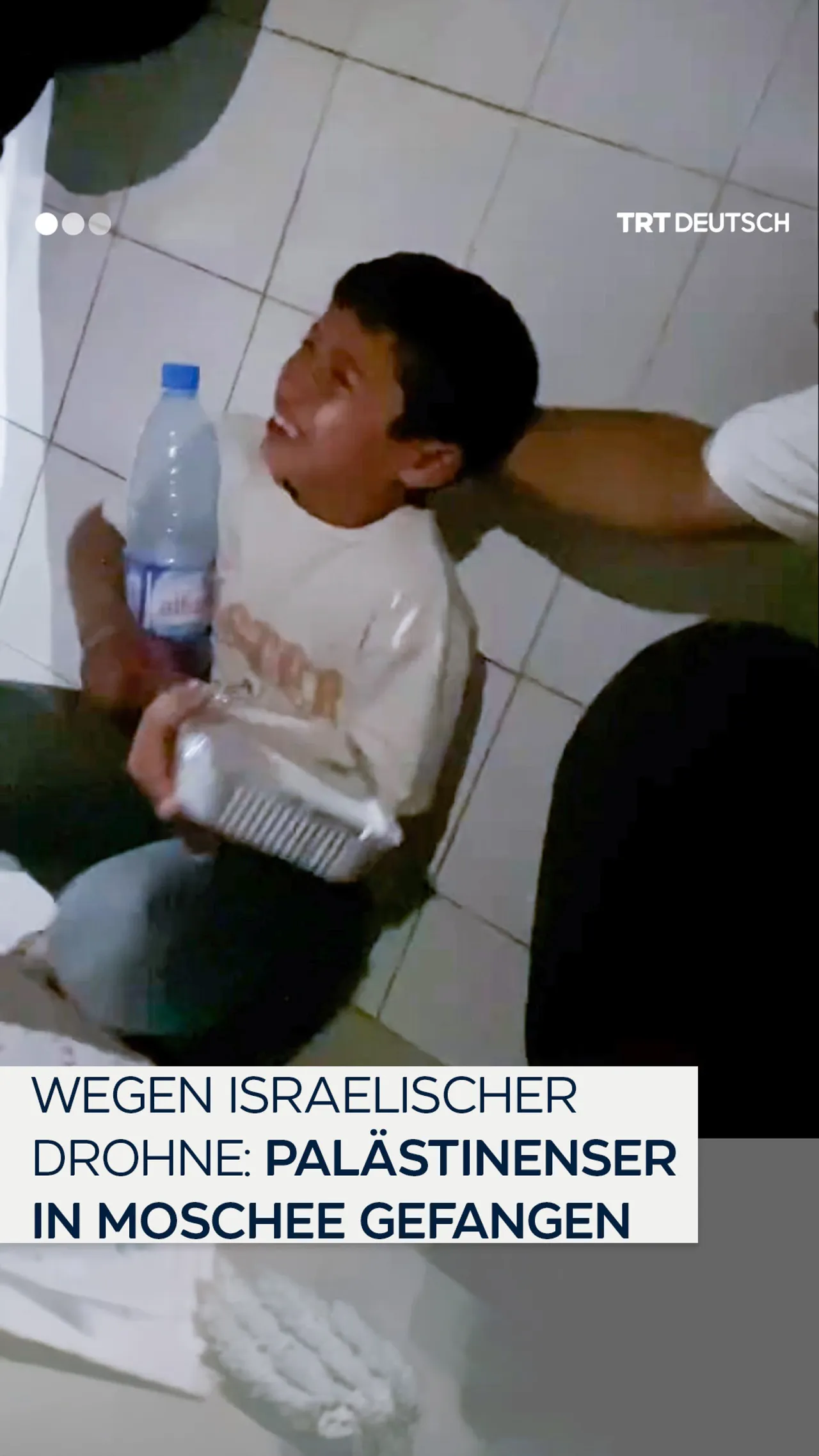 Wegen israelischer
Drohne: Palästinenser
in Moschee gefangen