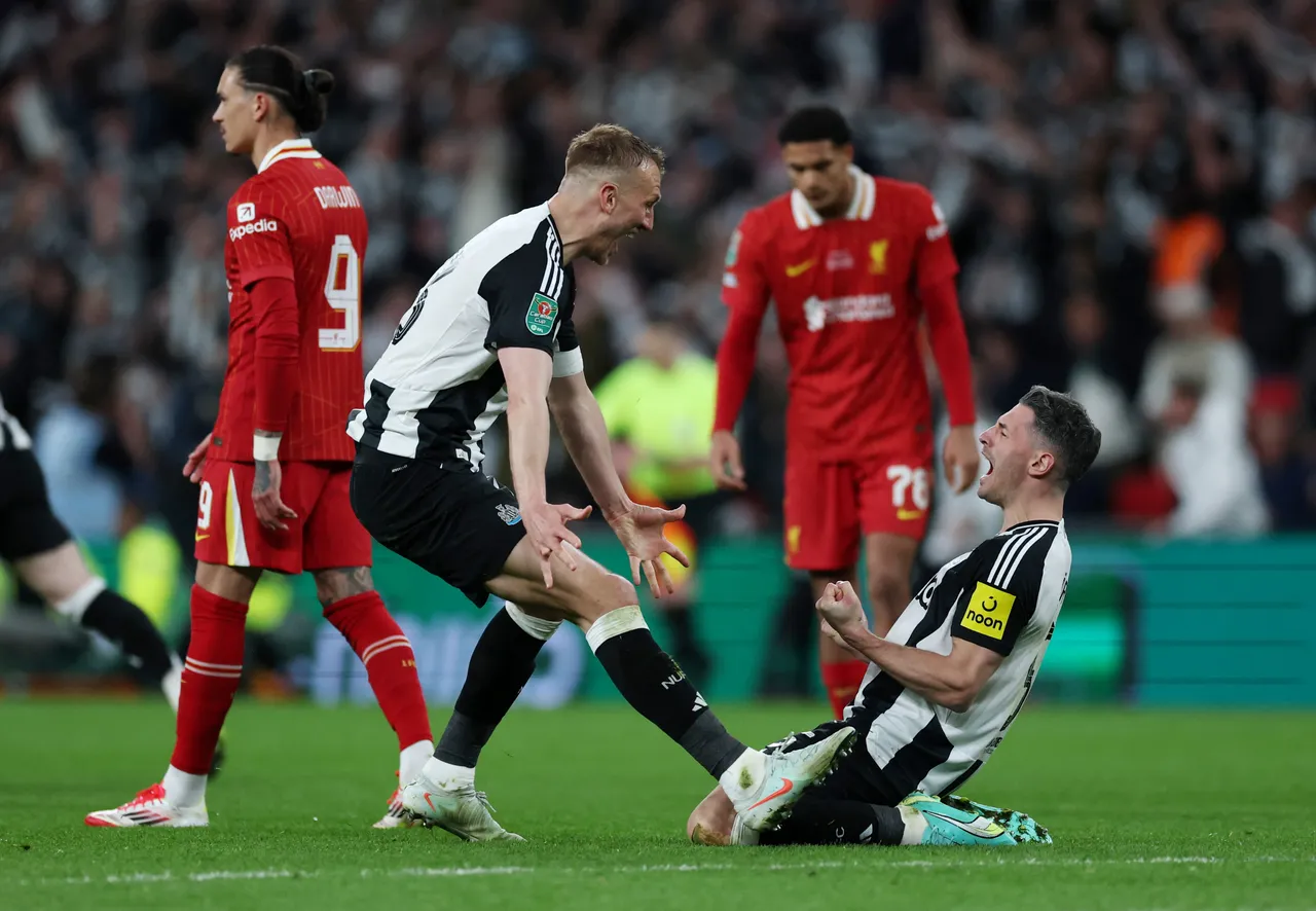 Newcastle end trophy drought with League Cup final win over Liverpool