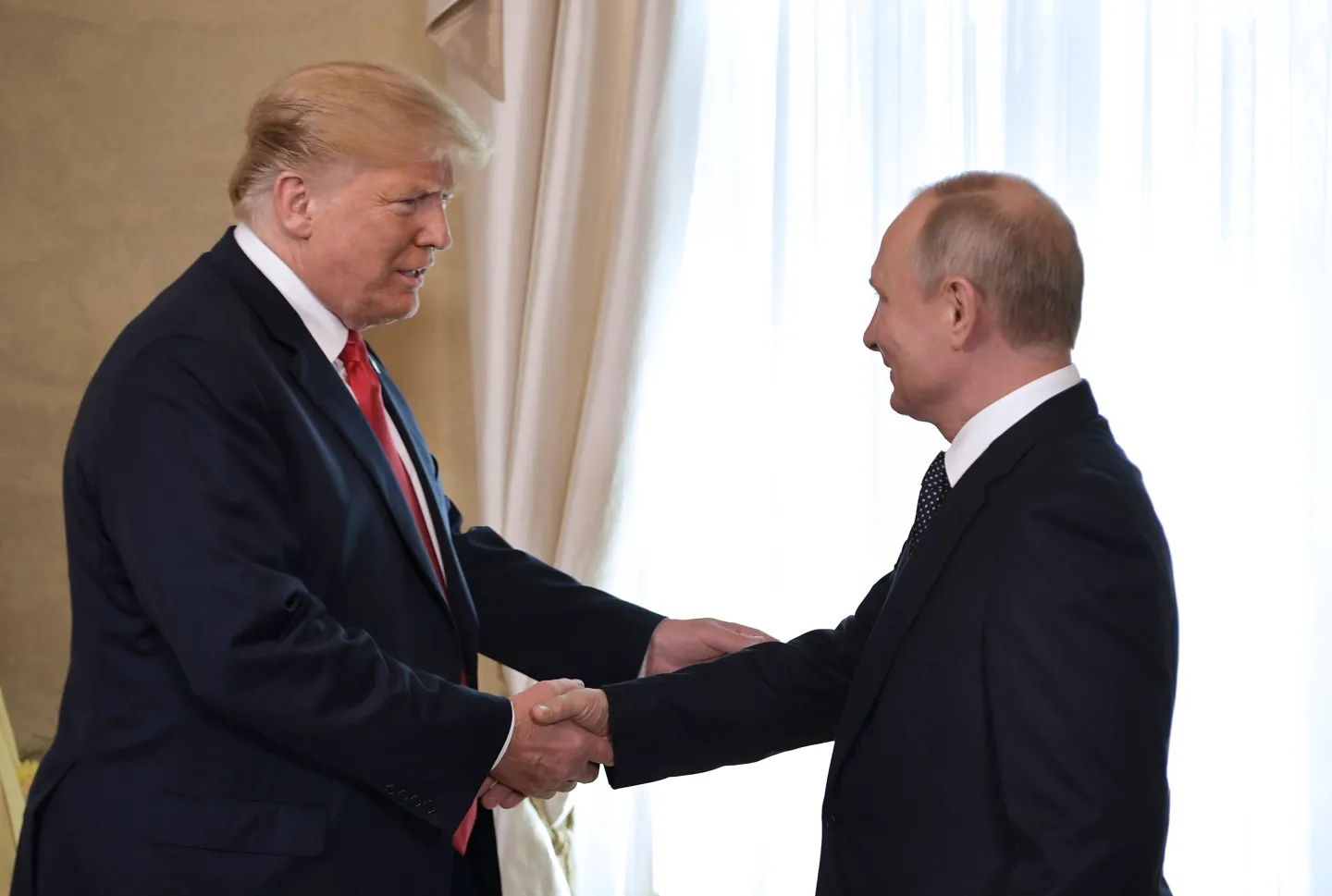 Tras conversar con Trump, Rusia acepta cesar ataque a infraestructura de energía durante 30 días