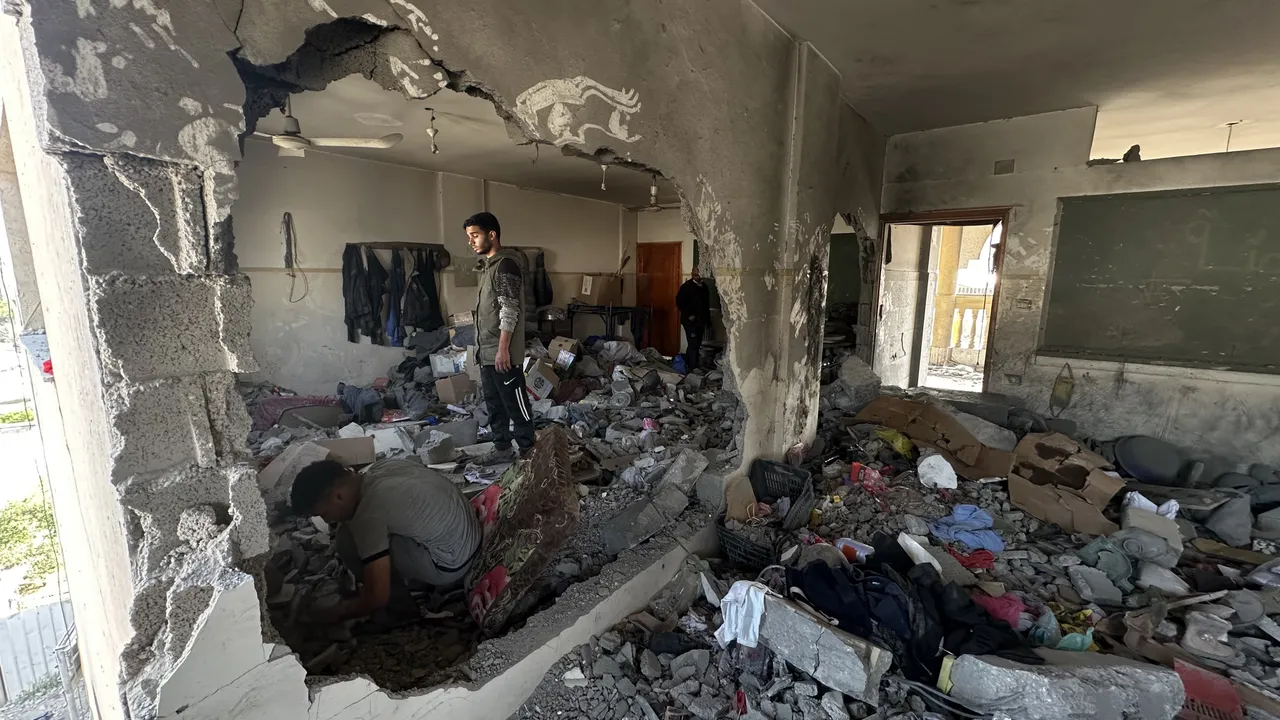 Talks with Hamas will be held 'under fire': Netanyahu