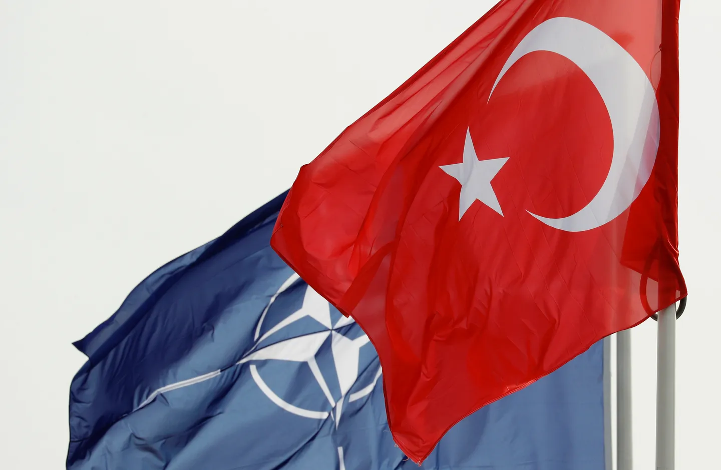 Törkiyä berençe tapqır NATO amfibiya wazıyfa köçe citäkçelegen üz östenä ala