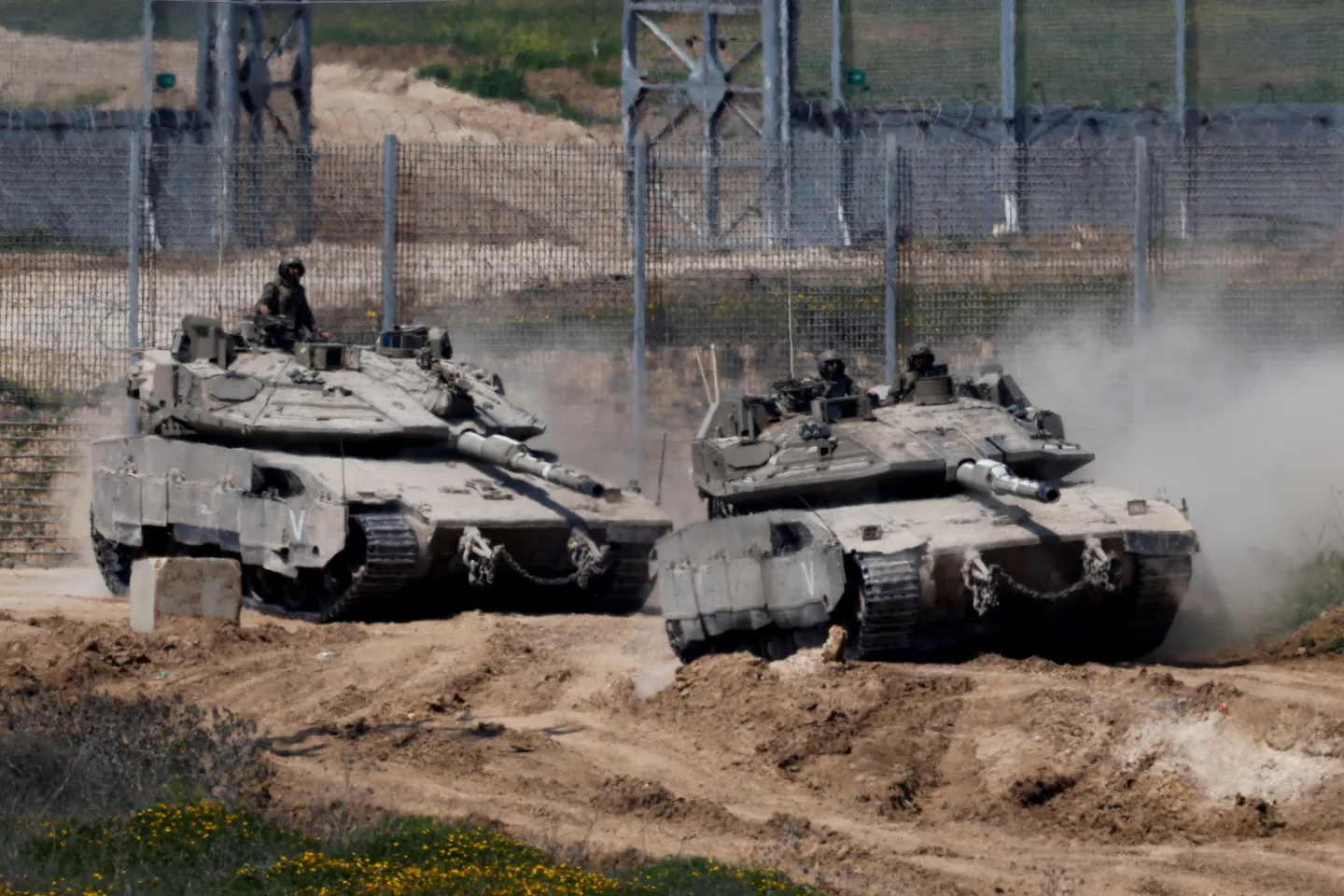 Тюркийе осъжда продължаващите израелски атаки срещу Газа, призовава за международни действия