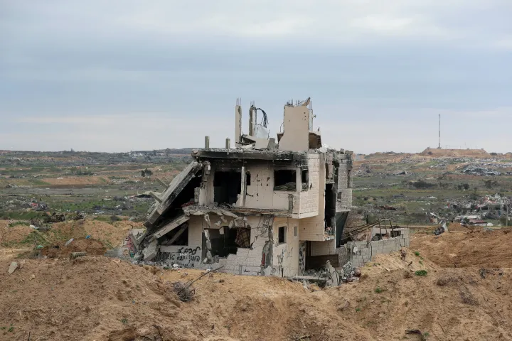 Israeli army begins ground offensive to occupy Netzarim,  bisect Gaza