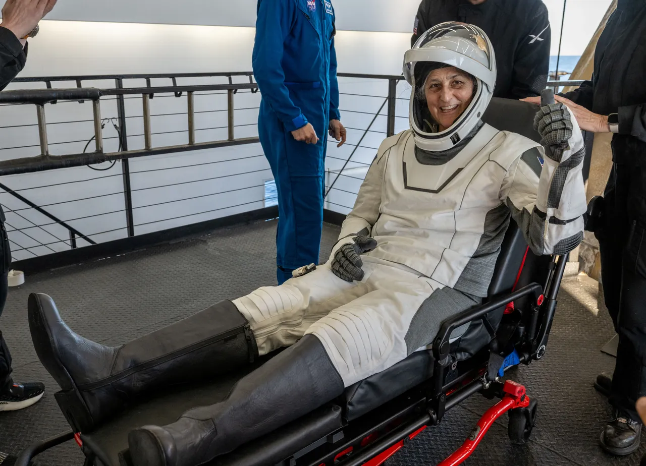 NASA stuck astronauts return to Earth after 9 months in space - TRT Afrika