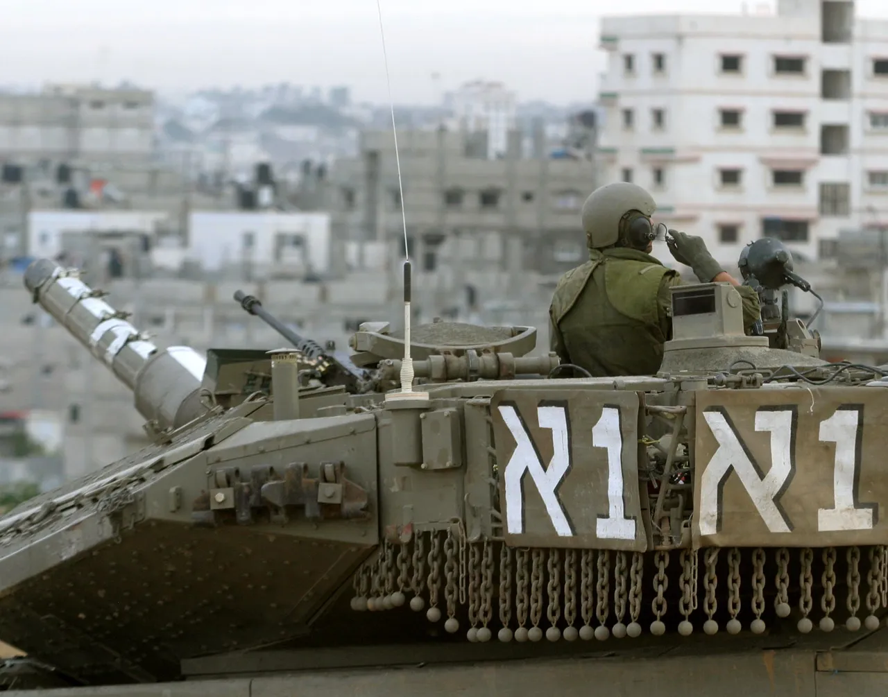 Gaza Civil Defence reports Israeli military's artillery shelling, tank fire near Khan Younis