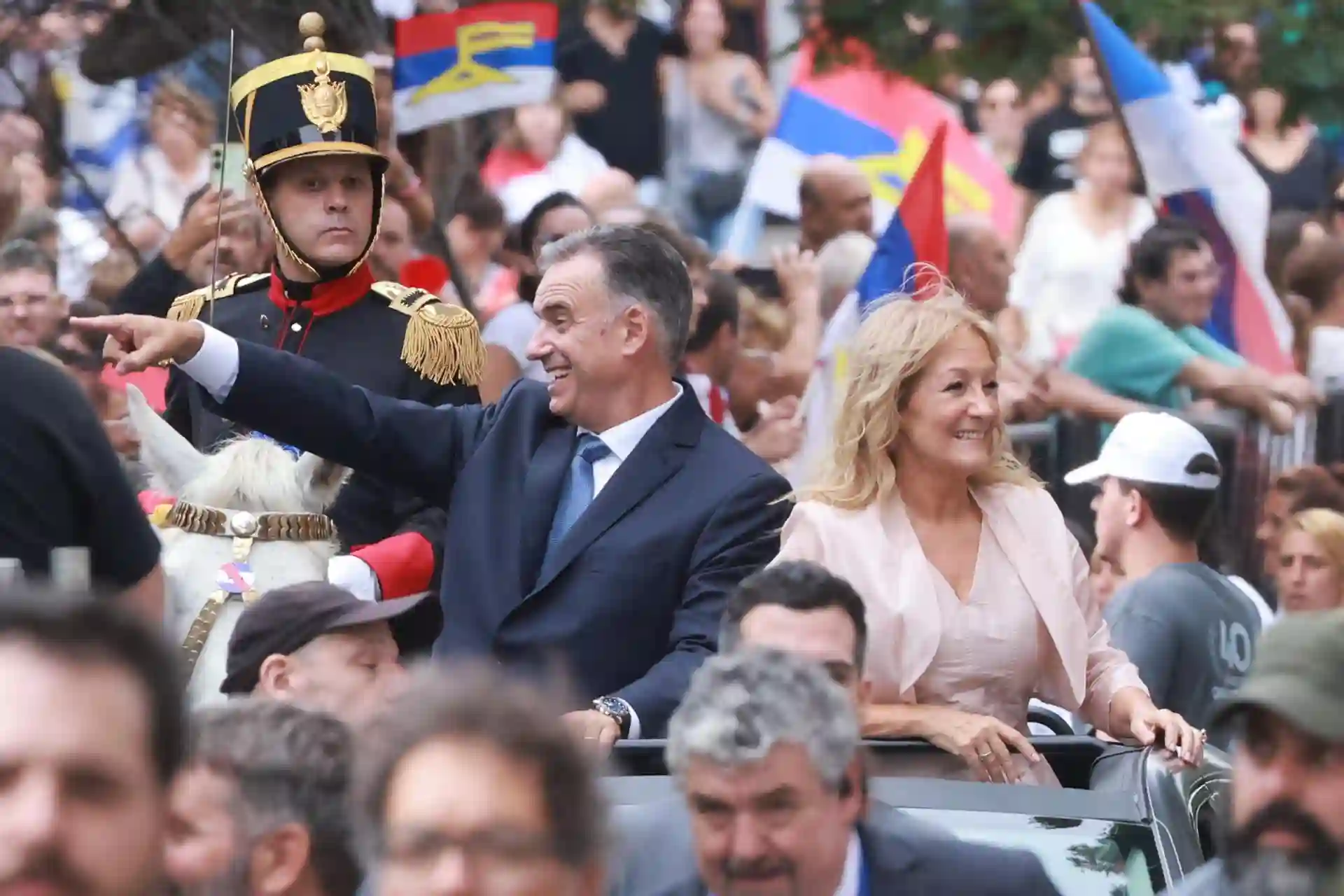 Yamandú Orsi asume como presidente de Uruguay tras ganar las elecciones en segunda vuelta