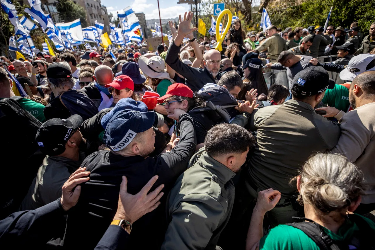 Berichte: Gewalt bei Protesten gegen israelische Regierung