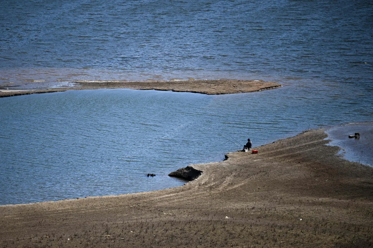 중국 최대 담수호, 90%까지 수량 감소
