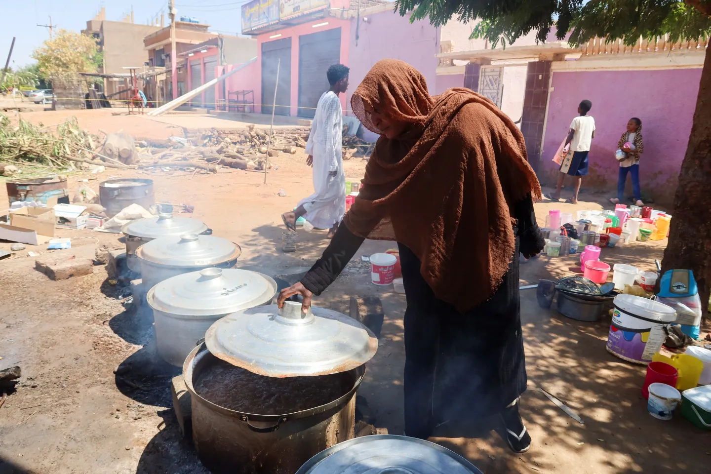 Jiko la 'takaya' linavyopunguza makali ya njaa Sudan