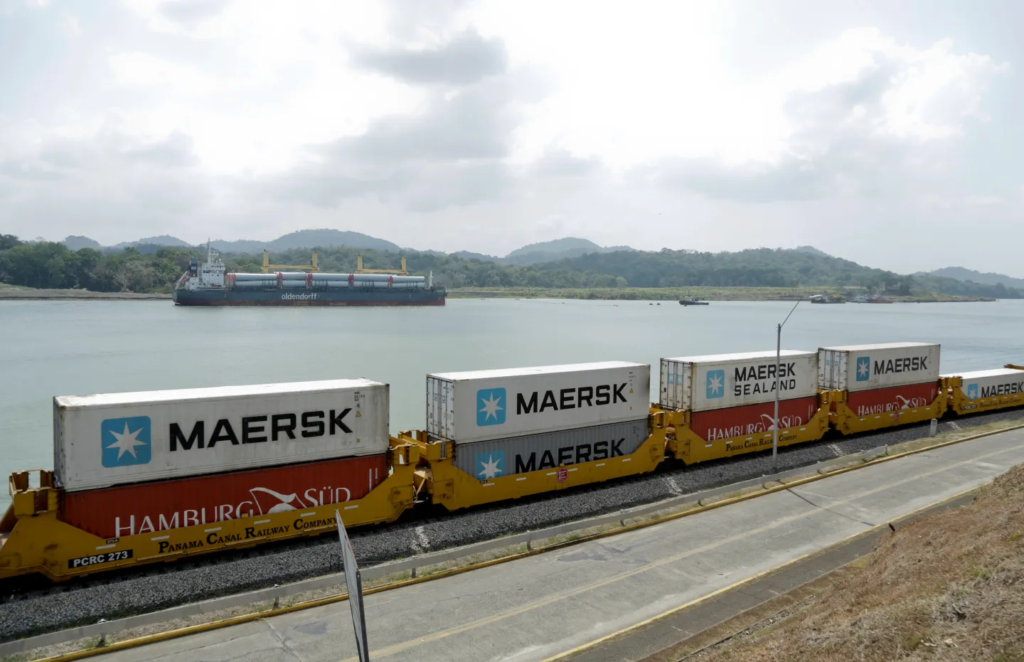 China clashes with Trump over Panama canal port deal