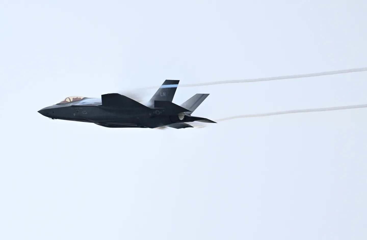 Trump konsideron heqjen e sanksioneve dhe shitjen e avionëve luftarakë F-35 në Türkiye